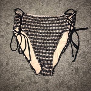 high waisted bikini bottoms